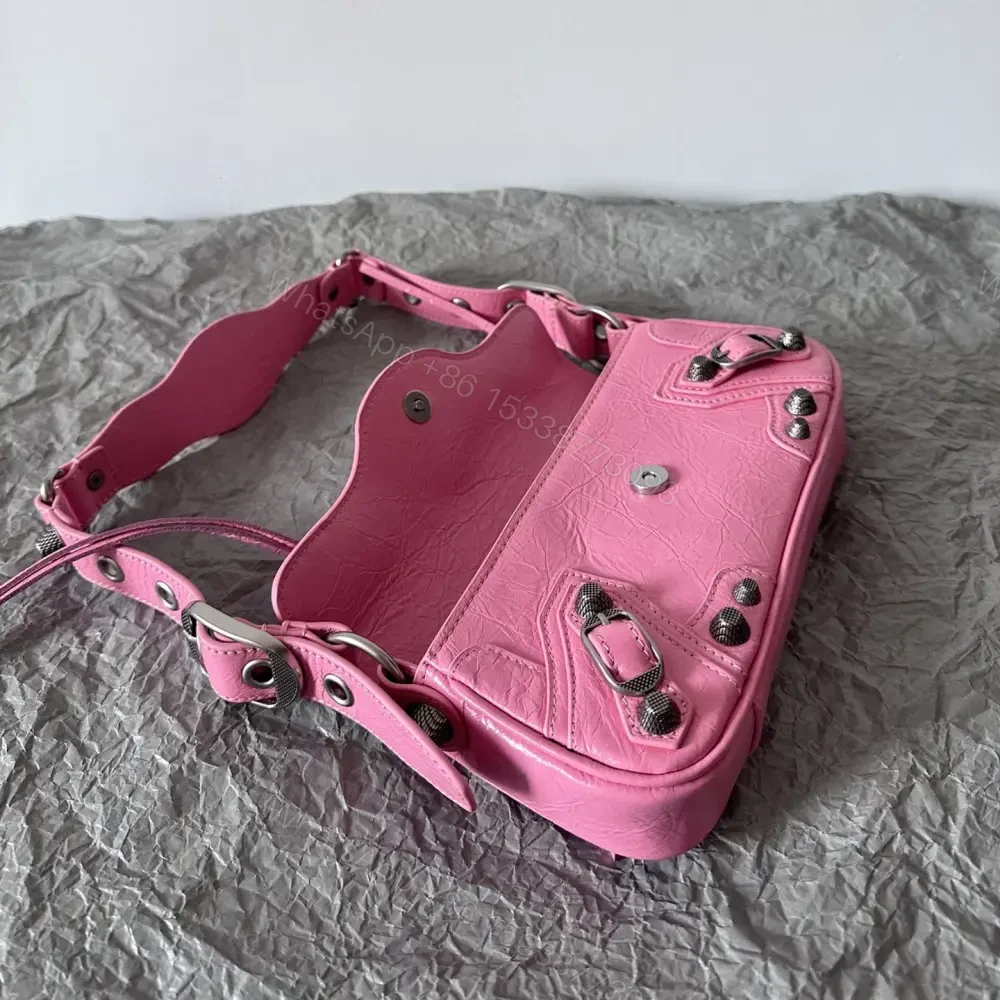 View 8 of 高仿Balenciaga*LeCagole2024新款法棍包粉色XS