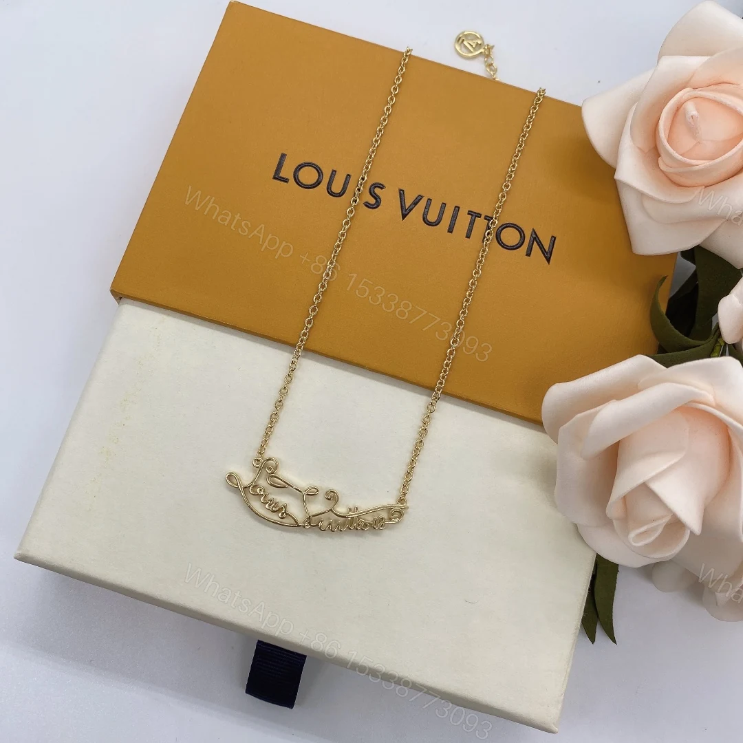 View 4 of EN – Lux LV Necklaces 078