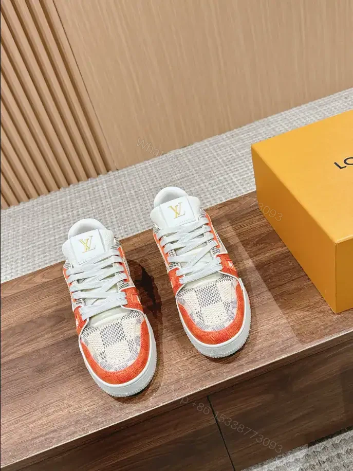 View 4 of LV TRAINER SNEAKER – LSVT403