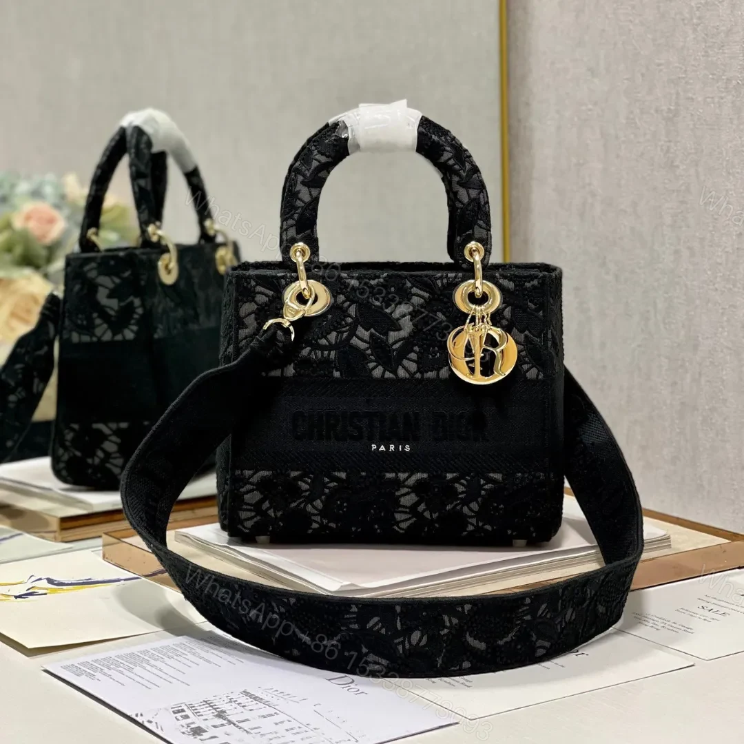 Christian Dior Medium Lady D-Lite bag in black lace embroidery — view 1