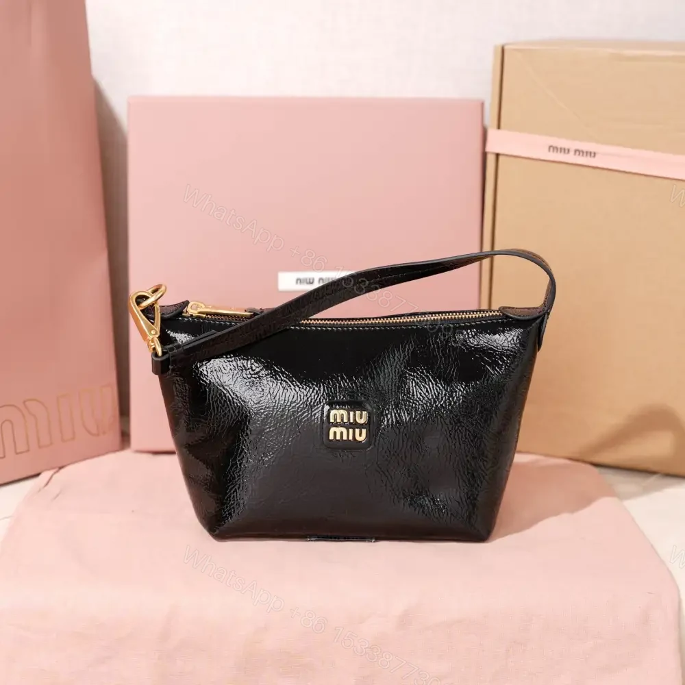 View 2 of 高仿miumiu*Naplak系列5NE841小羊皮飯盒包黑色免檢版