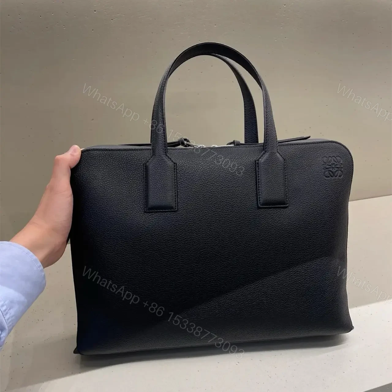 View 13 of 高仿Loewe*Goya系列1100小牛皮男士公文包黑色免檢版