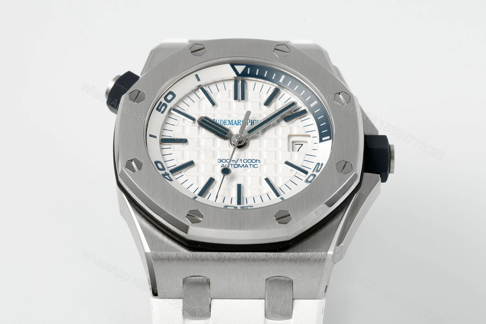 View 3 of Royal Oak Offshore Diver 15710 APSF 1:1 Best Edition White Checkered Dial on White Rubber Strap Super Clone