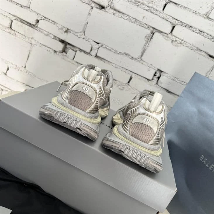 View 7 of BALENCIAGA MEN’S 3XL TRAINERS – BB214