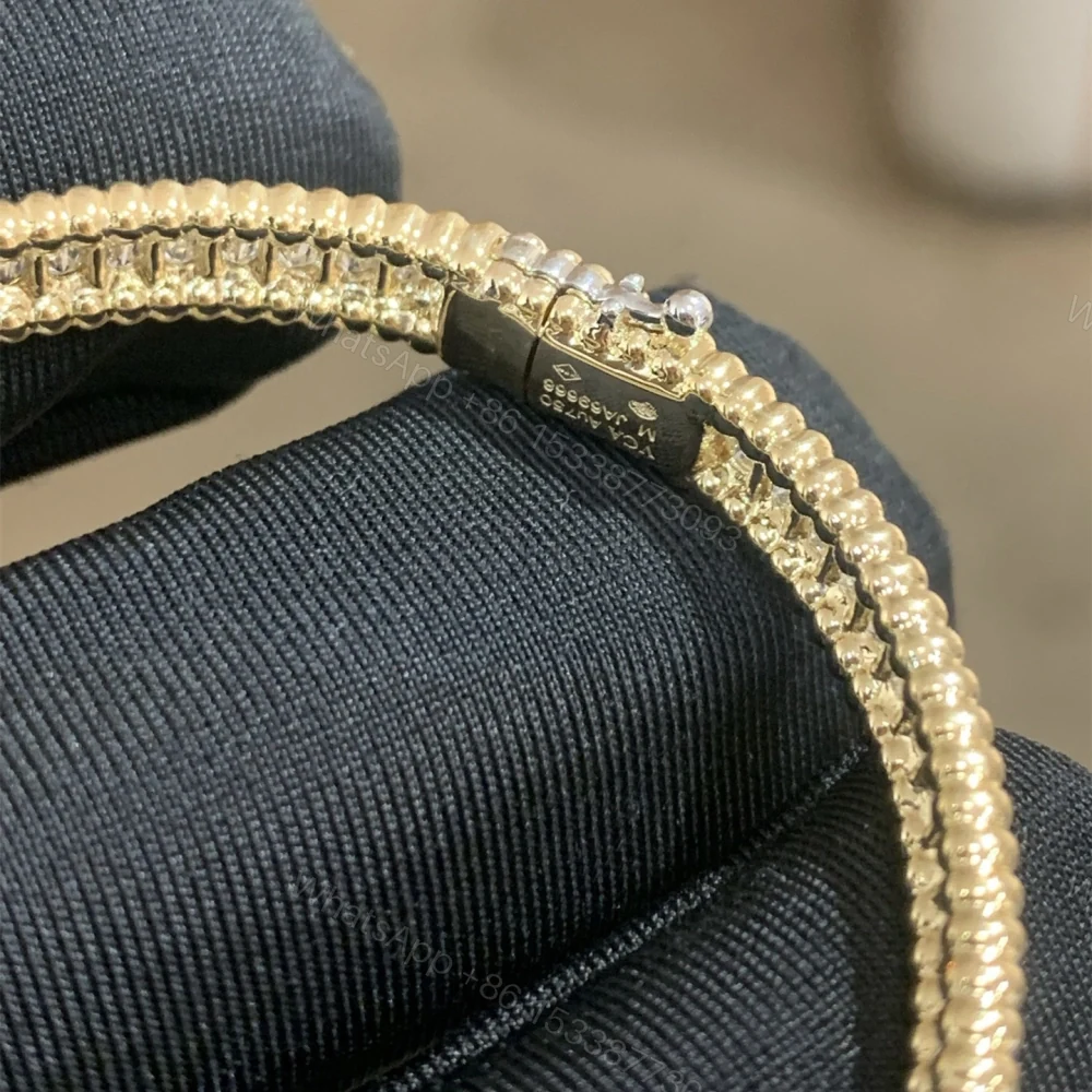 View 6 of 高仿首飾VanCleef&Arpels*RP27A00單排鑲鑽黃金手鐲