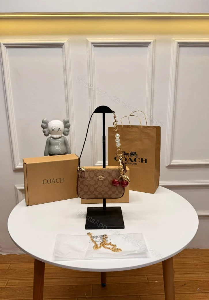 View 4 of First Copy Coach Nolita 19 Canvas Bag