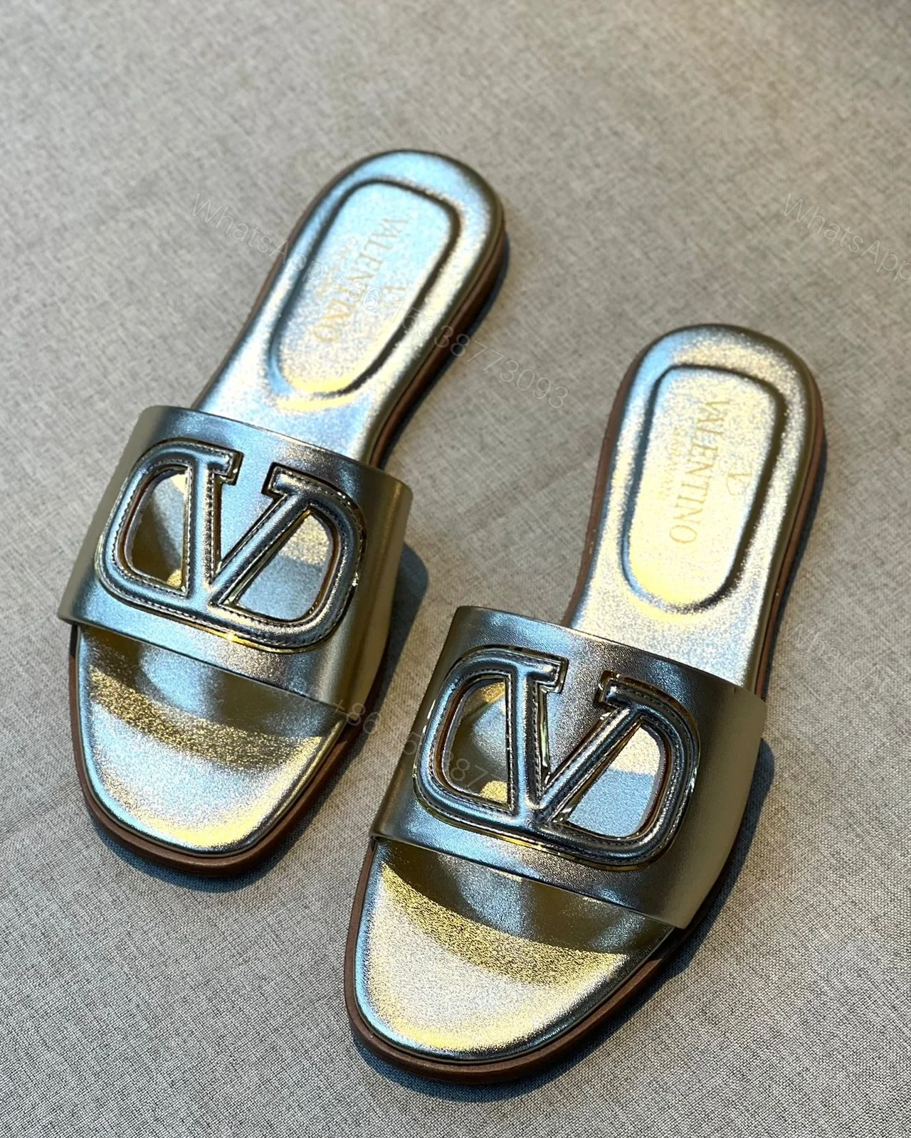 LOUIS VUITTON — view 1