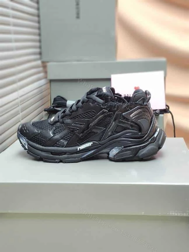 View 8 of BALENCIAGA MEN’S RUNNER SNEAKER – BB178