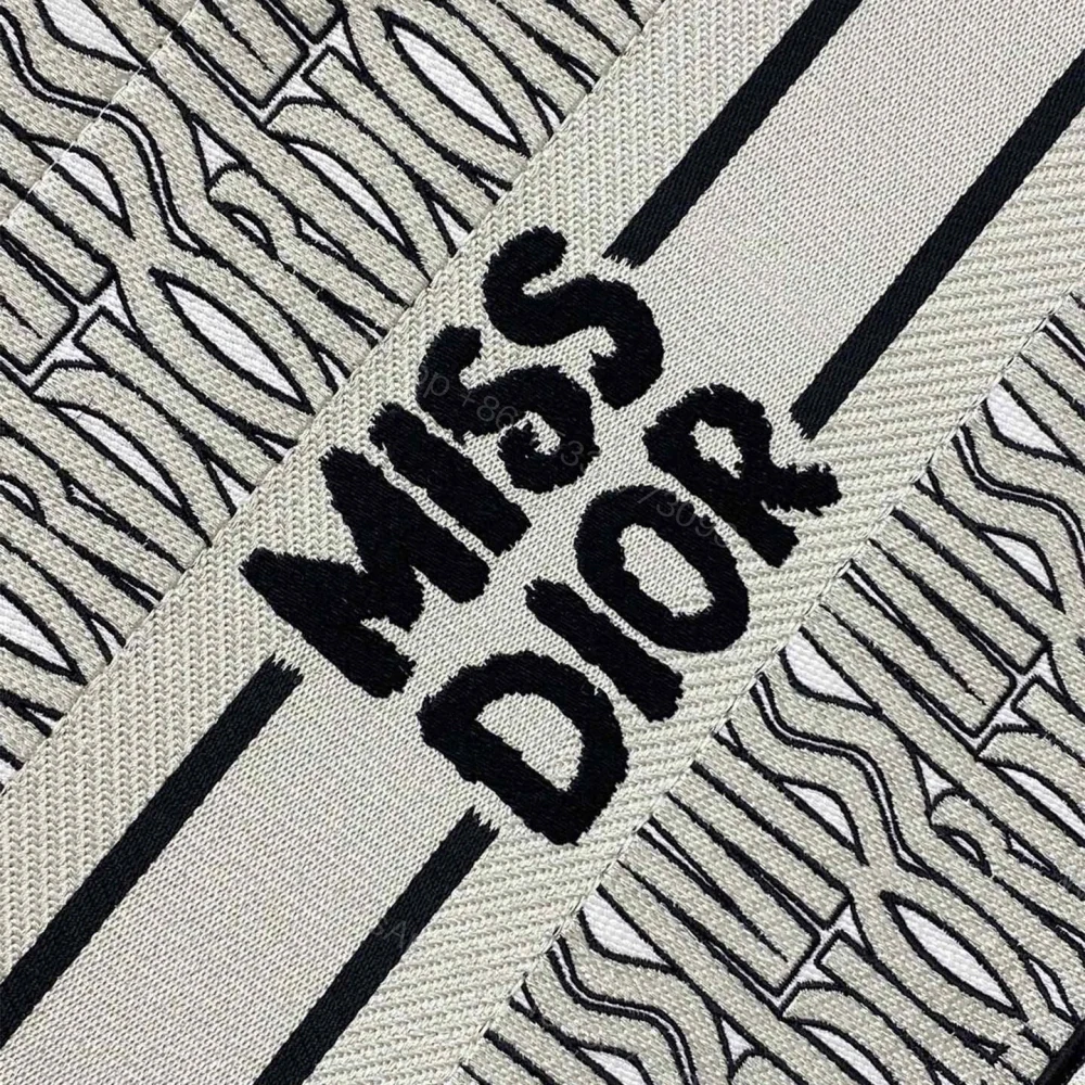 View 7 of 高仿Dior*BookTote系列M129M041購物袋Miss黑白中號免檢版