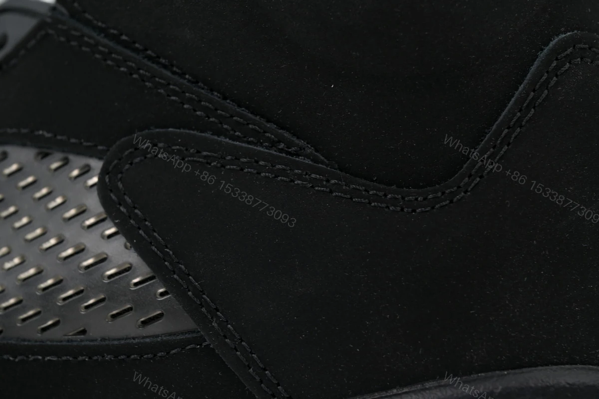 View 2 of Air Jordan 5 Retro SE 'Black Cat' FZ2239-001