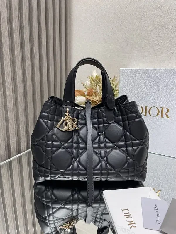 Black Quilted Tote with Gold Charm – Luxury Everyday Bag — view 1
