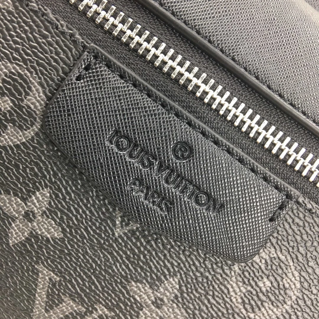 View 2 of Louis Vuitton M30233 Outdoor