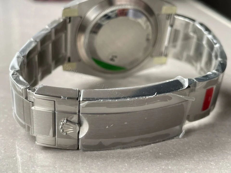 View 11 of VSF FACTORY 1:1 Rolex HULK SUBMARINER 116610 LV BEST EDITION GREEN CERAMIC 904L STEEL VS3135
