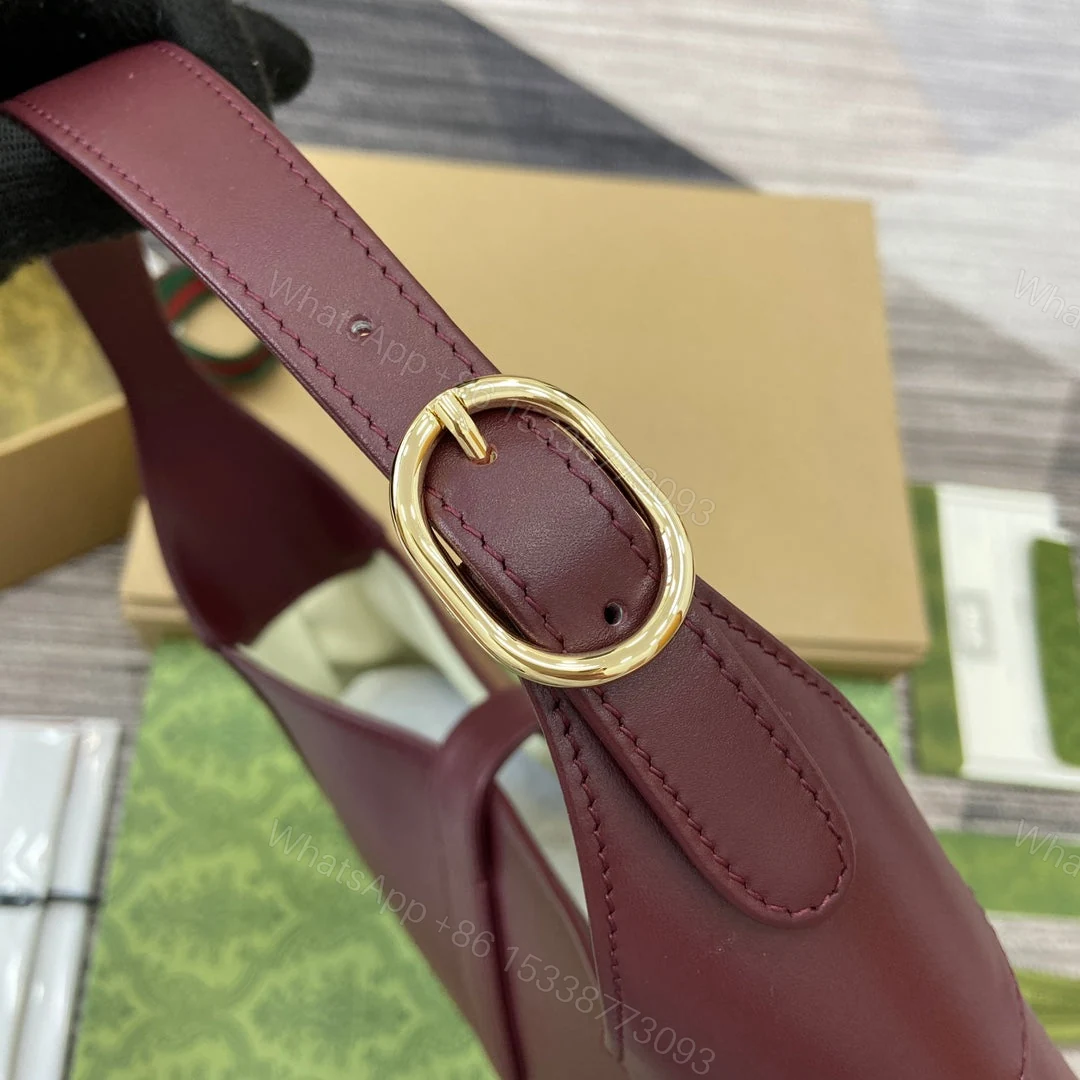 View 4 of JACKIE MEDIUM SHOULDER BAG 35 IN WINE RED CALFSKIN GOLD HARDWARE