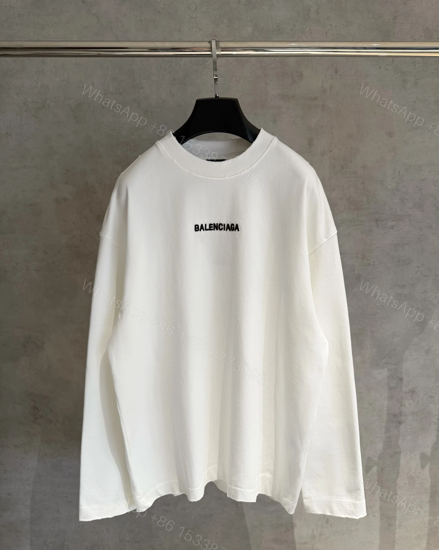 Balenciaga高仿男士白色長袖T恤 刺繡LOGO簡約設計款 — view 1