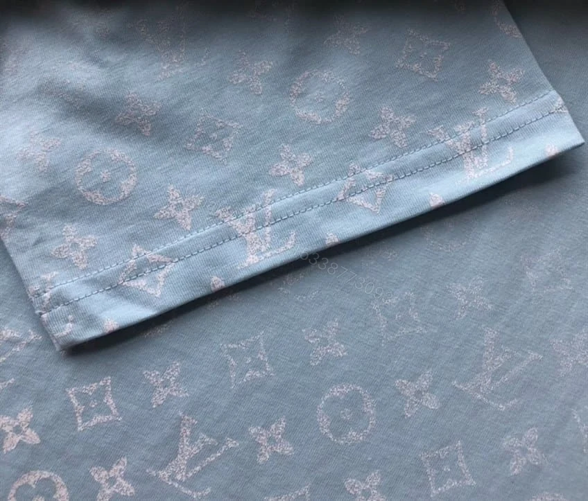 View 6 of LOUIS VUITTON MONOGRAM GRADIENT T-SHIRT – LV16