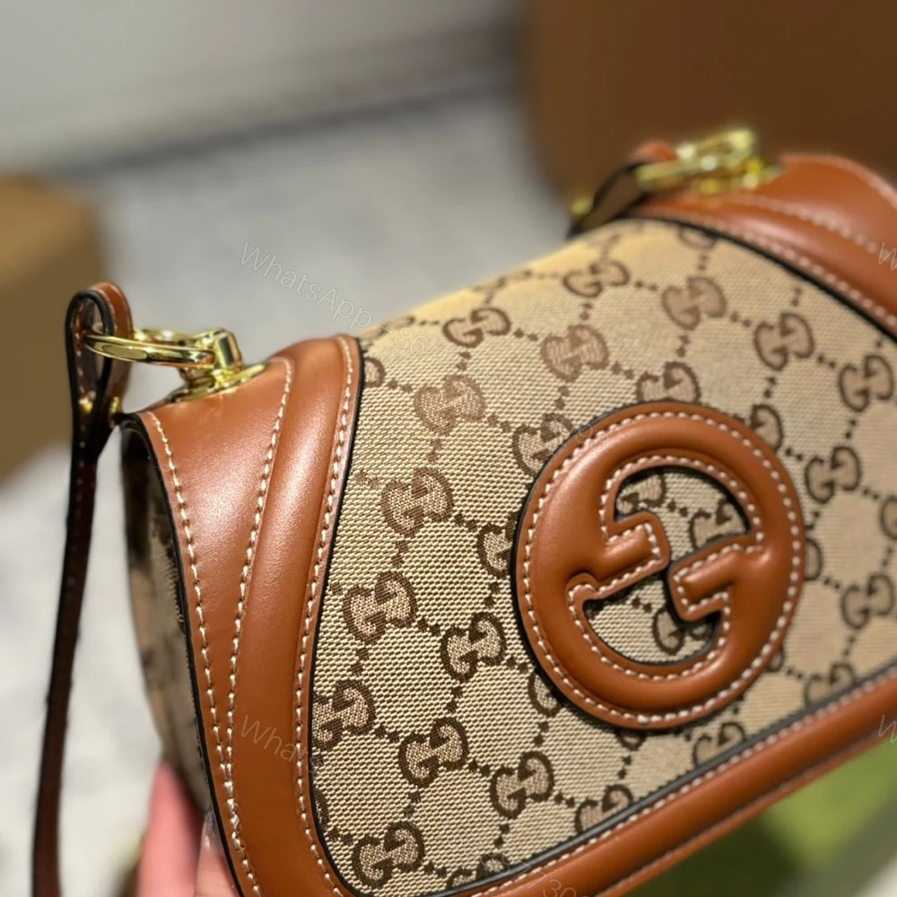 View 4 of Gucci Blondie Mini Shoulder Bag Beige And Brown 22Cm 815700 HAAKG 9755