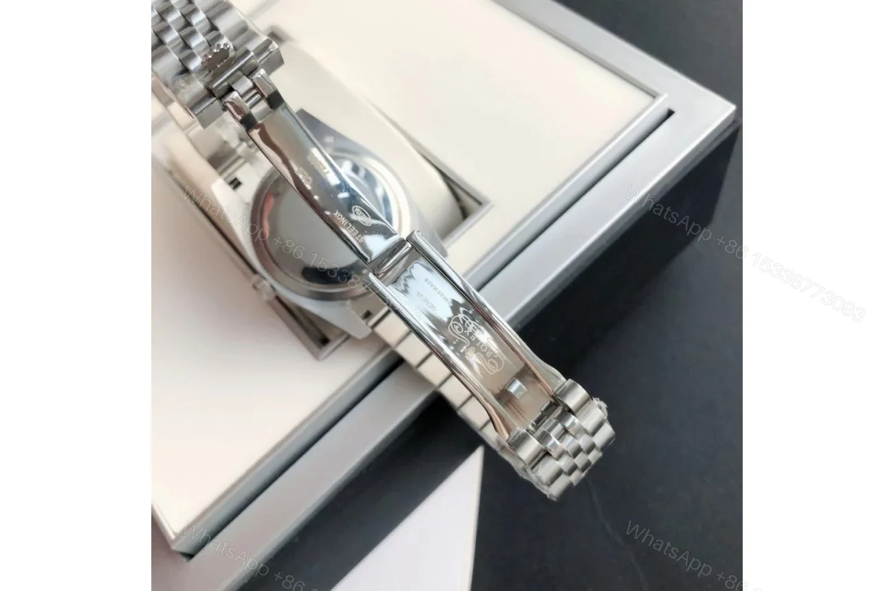 View 7 of Replica Rolex Datejust SS/SS Jub White/Dial 36/28 mm