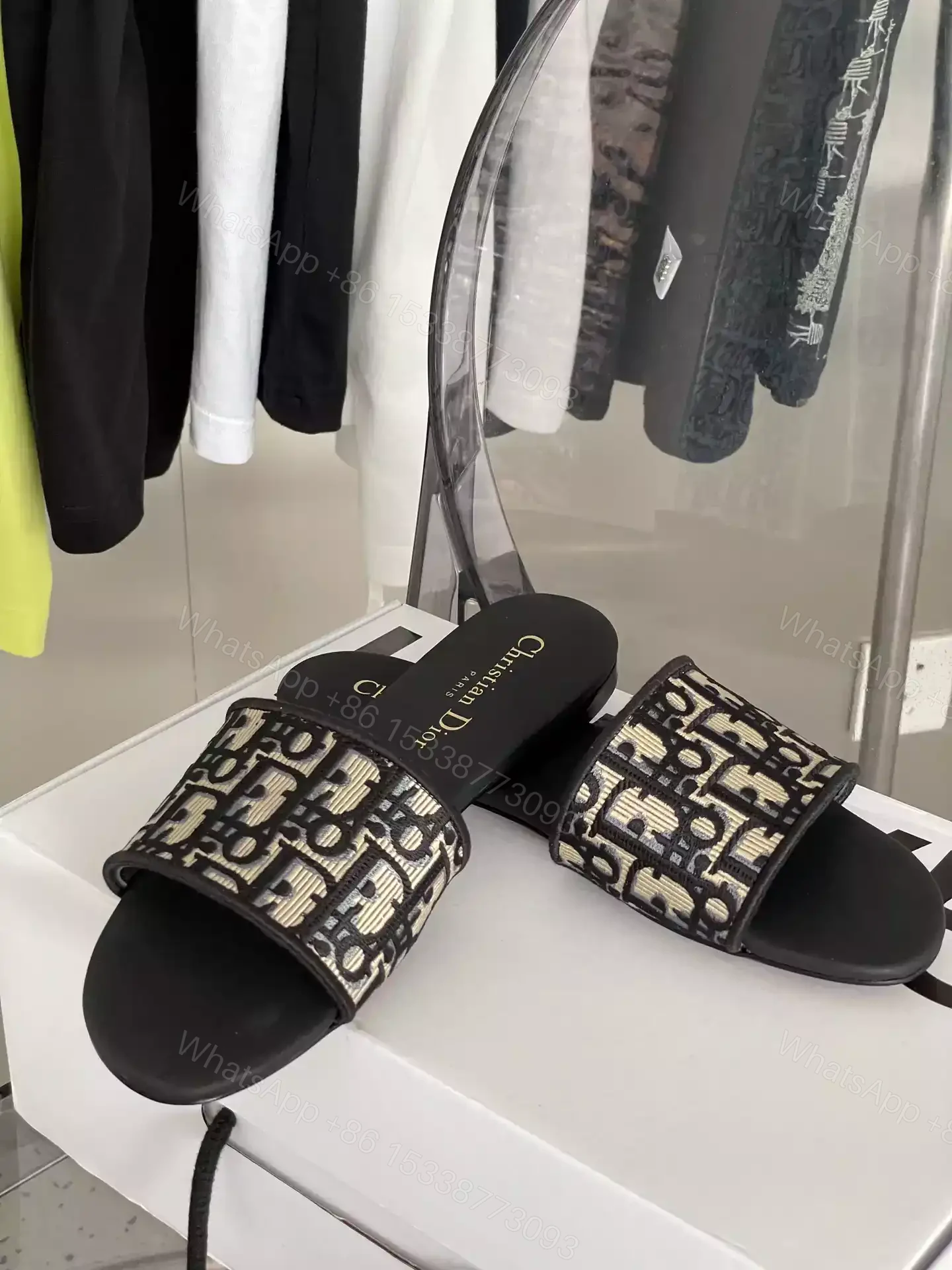 View 2 of Dior Nnew Arrival – SDD006