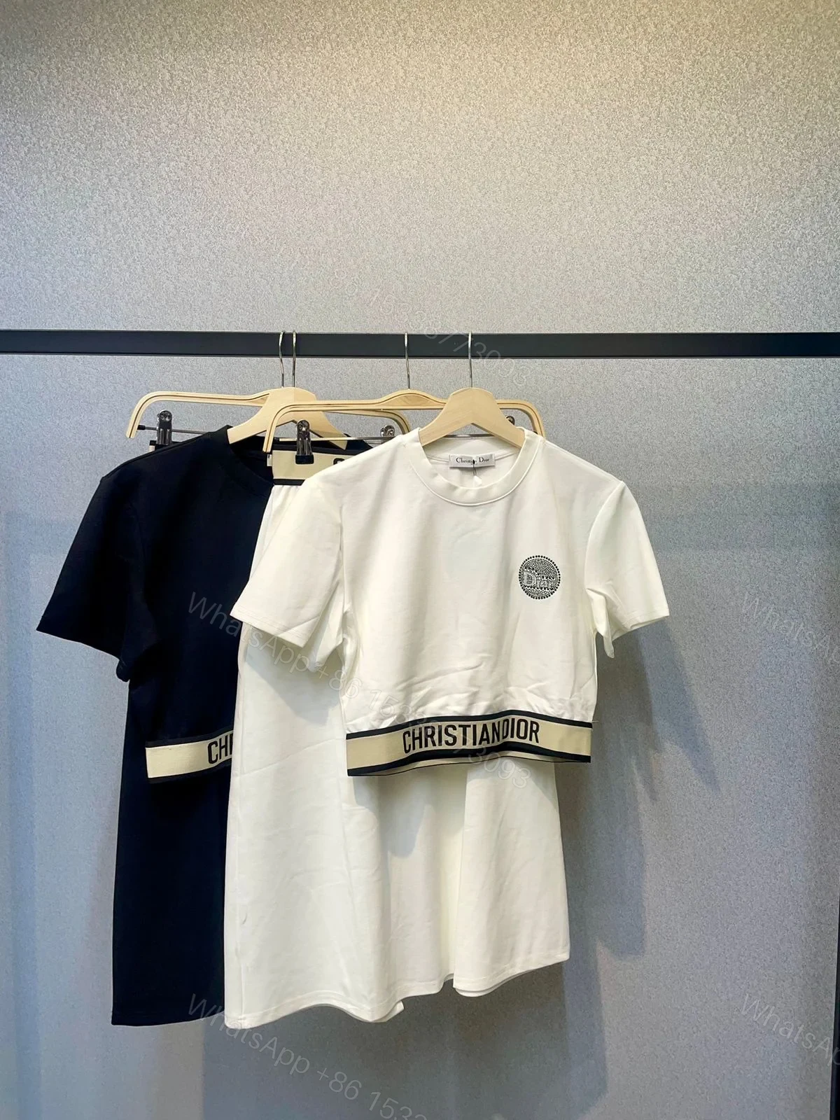DIOR — view 1