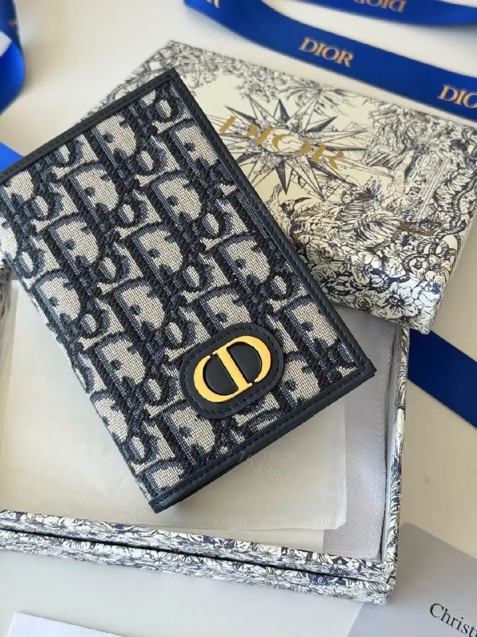 View 9 of Chic Textured Card Holder: Slim Gold-Accent Everyday Luxury