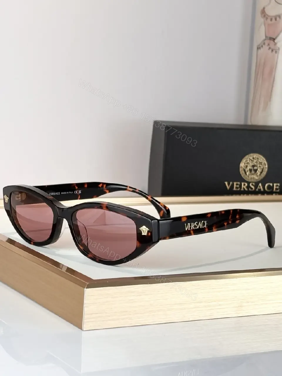 View 8 of Black Acetate Polarized Sunglasses – Luxury Rounded Silhouette, UV400 protection
