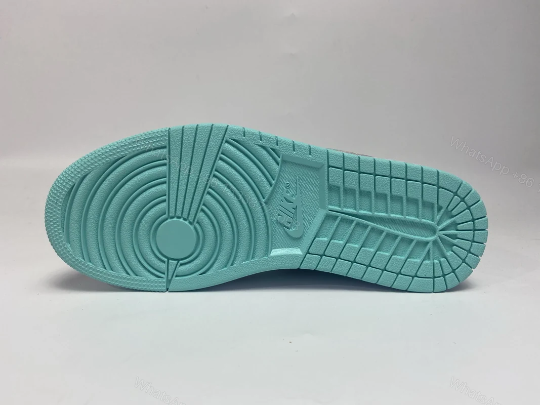 View 5 of Air Jordan 1 Low SE Tropical Twist CK3022-301