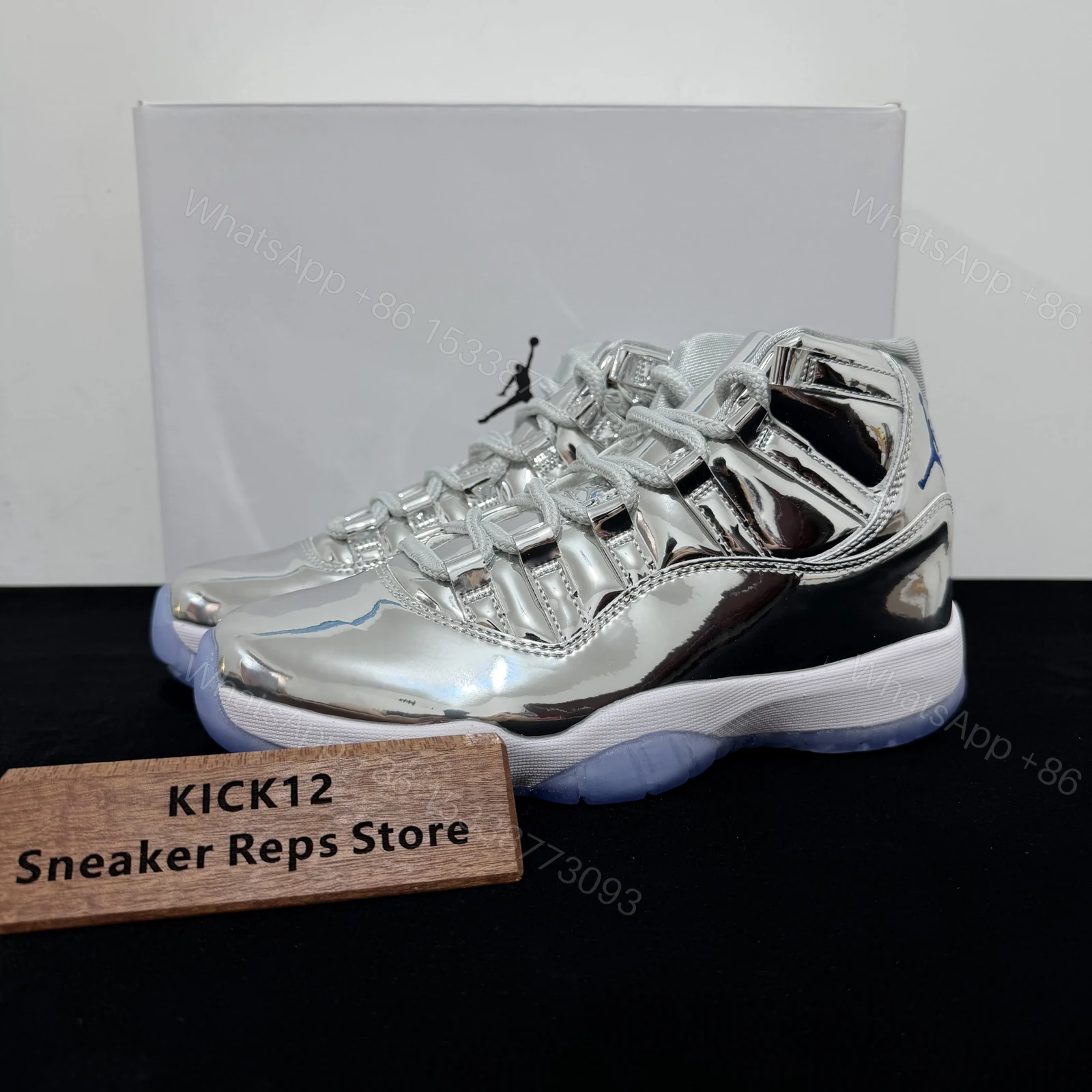 Air Jordan 11 “Dodgers World Championship” — view 1