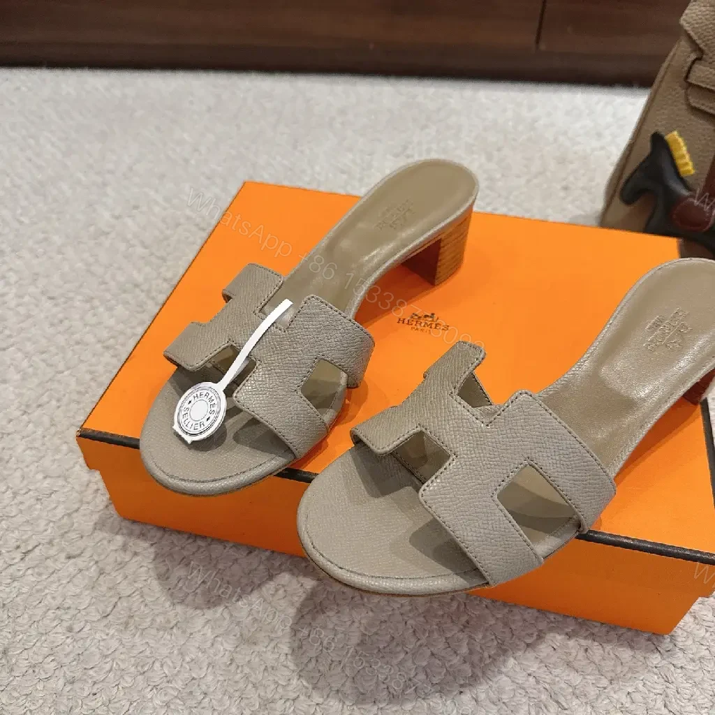 View 7 of Grey Leather Hermès-Style Sandals, H-Logo, Open-Toe Slides