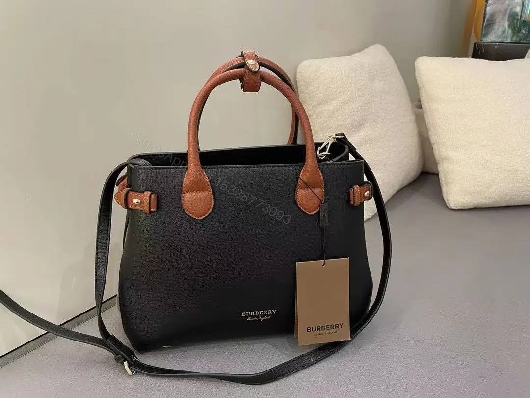 BURBERRY — view 1