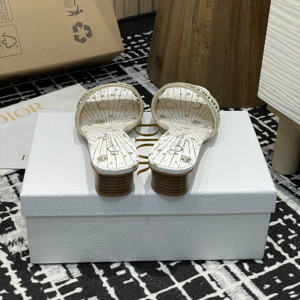 View 9 of 高仿Dior*Dway系列KCO220圓頭套腳拖鞋短踭金色星星免檢版