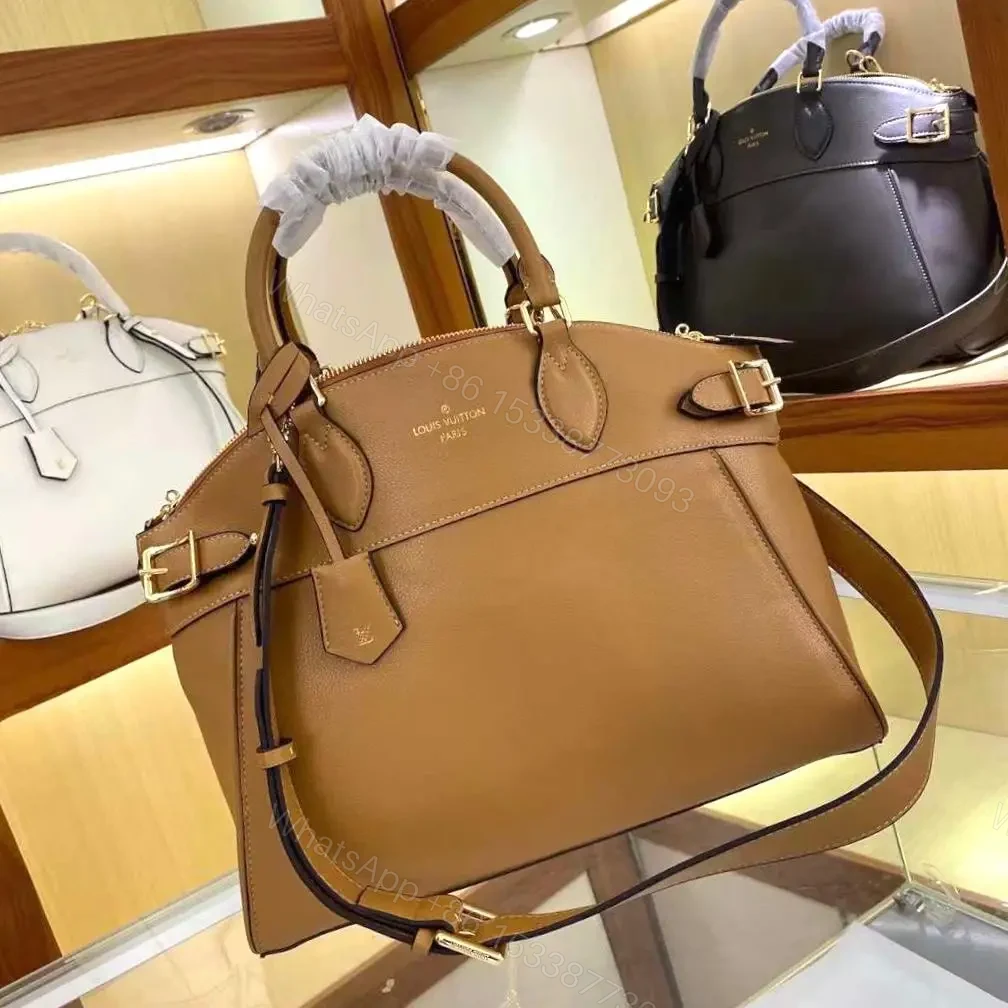 LOUIS VUITTON — view 1