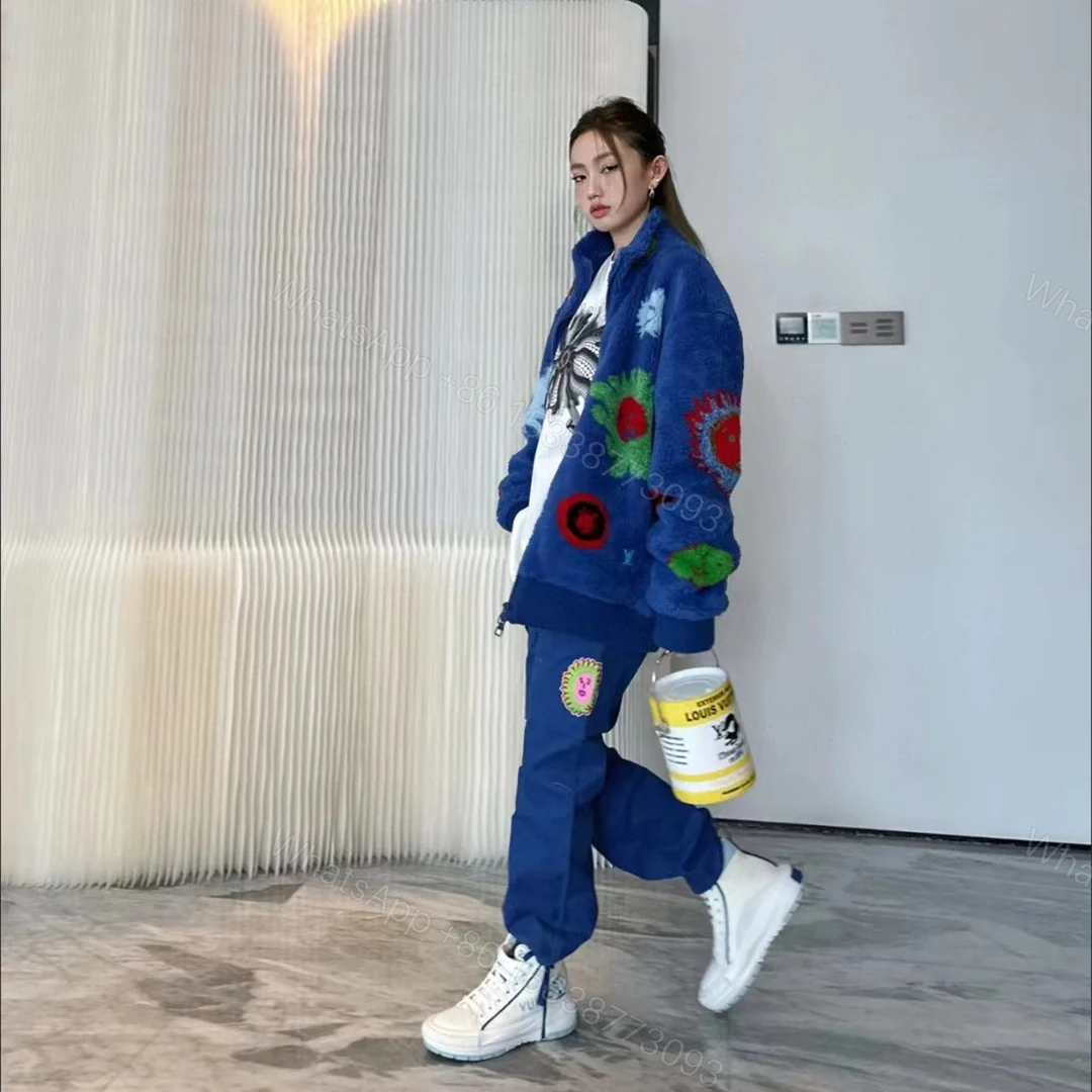 View 19 of 高仿LV*SS23系列1AB6XE三方聯名休閒褲套裝藍色
