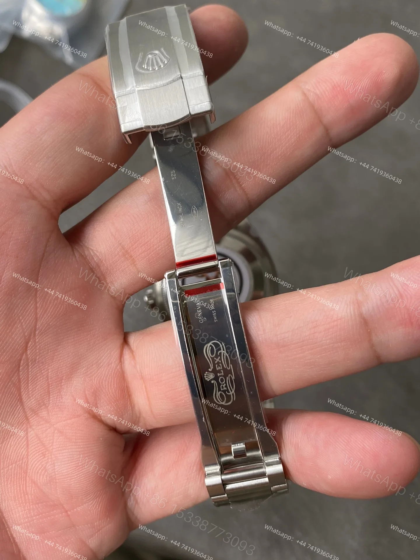 View 9 of Rolex Super Clone Oyster Perpetual M126000-0001 Silver Dial 36MM 3230 Movement