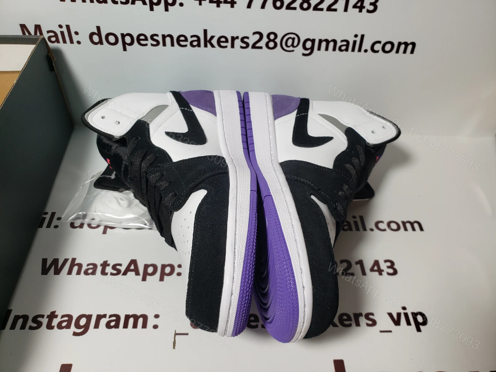 View 2 of Fake Jordan 1 Mid SE Purple 852542-105