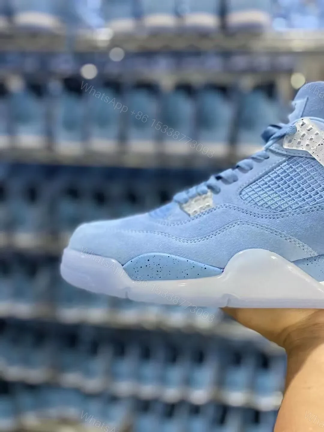 View 2 of AIR JORDAN 4 new “university blue” Reps