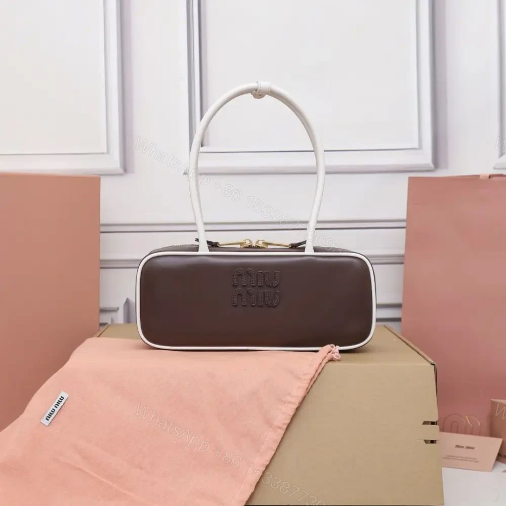 高仿miumiu*Beau系列5BB173小牛皮手袋石楠木白色小號免檢版 — view 1