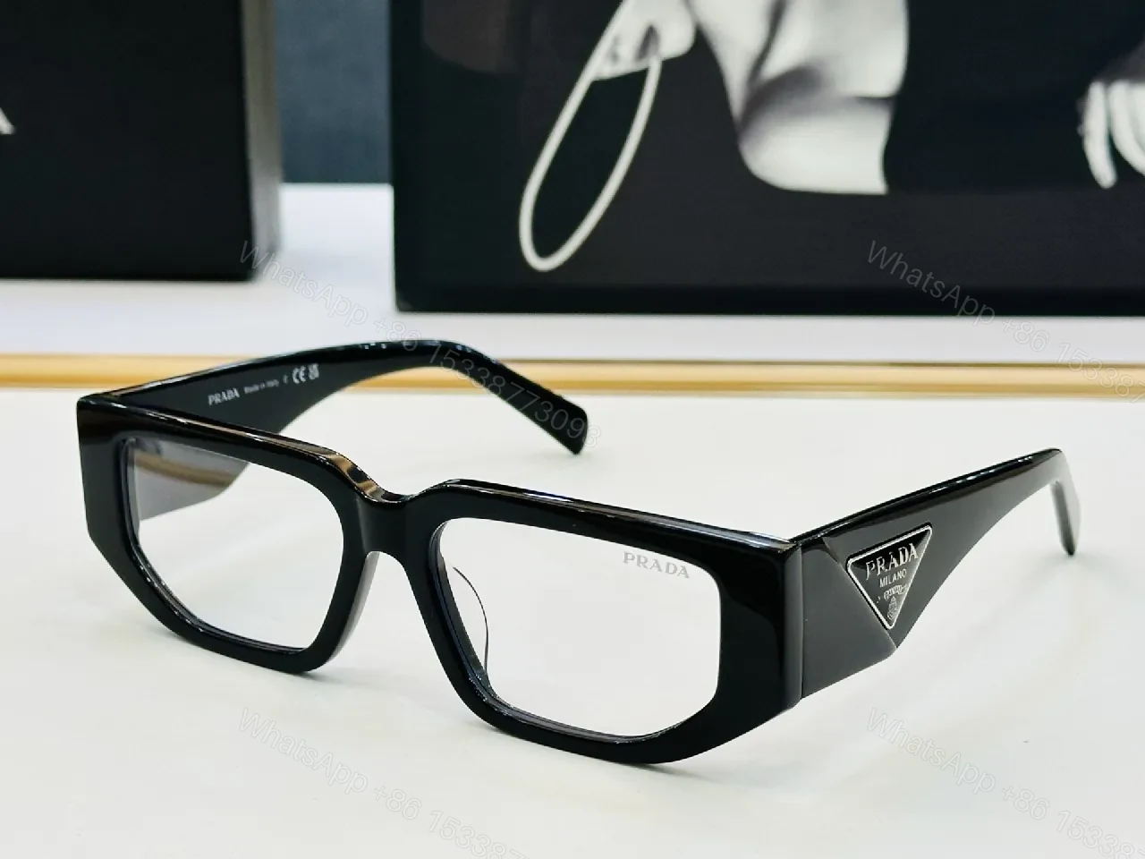 Black Acetate Rectangle Eyewear – Comfort-Heavy, Designer-Feel Frames — view 1