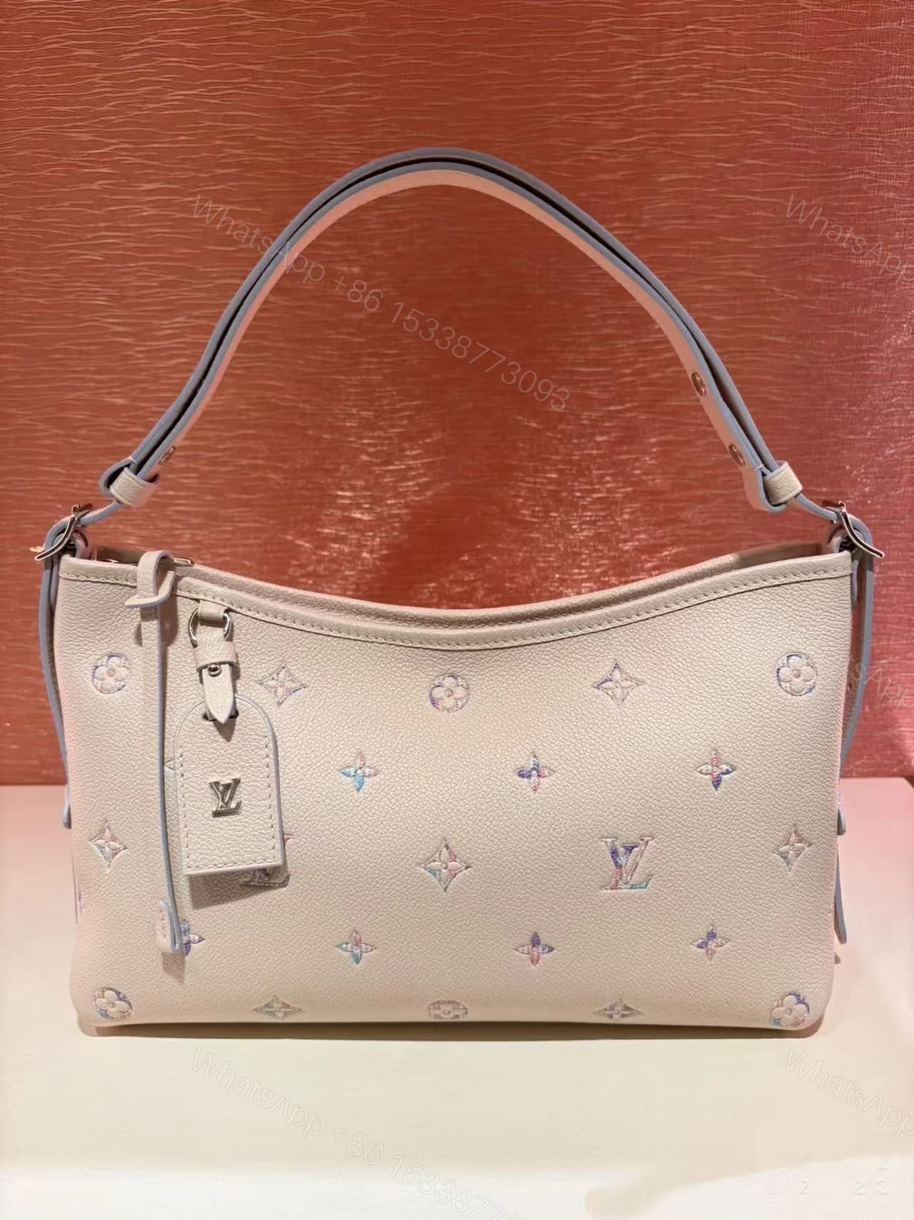 LV 一比一 淡彩Monogram腋下包 女士單肩包休閒百搭款 — view 1