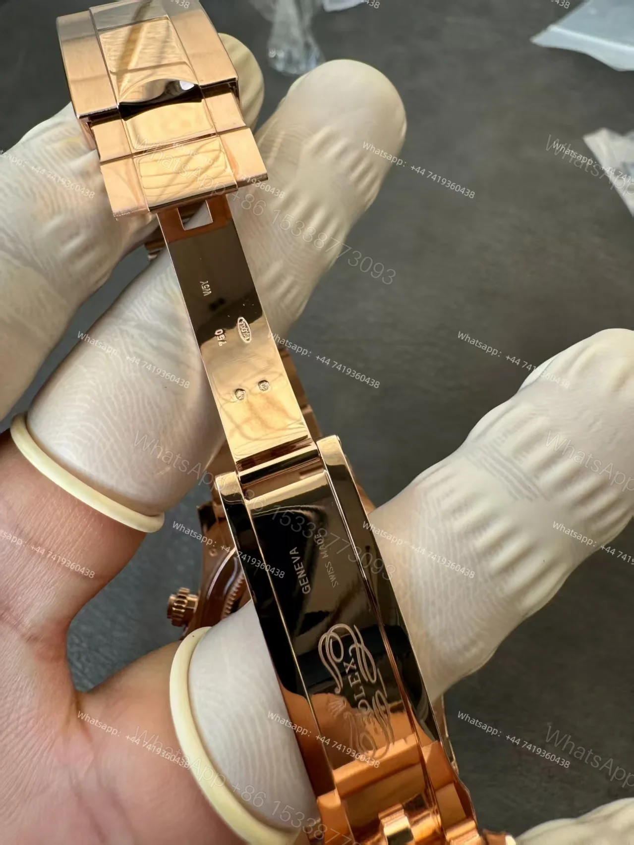View 20 of Rolex Super Clone Rainbow Daytona 1:1 Replica Watch – 18K Rose Gold