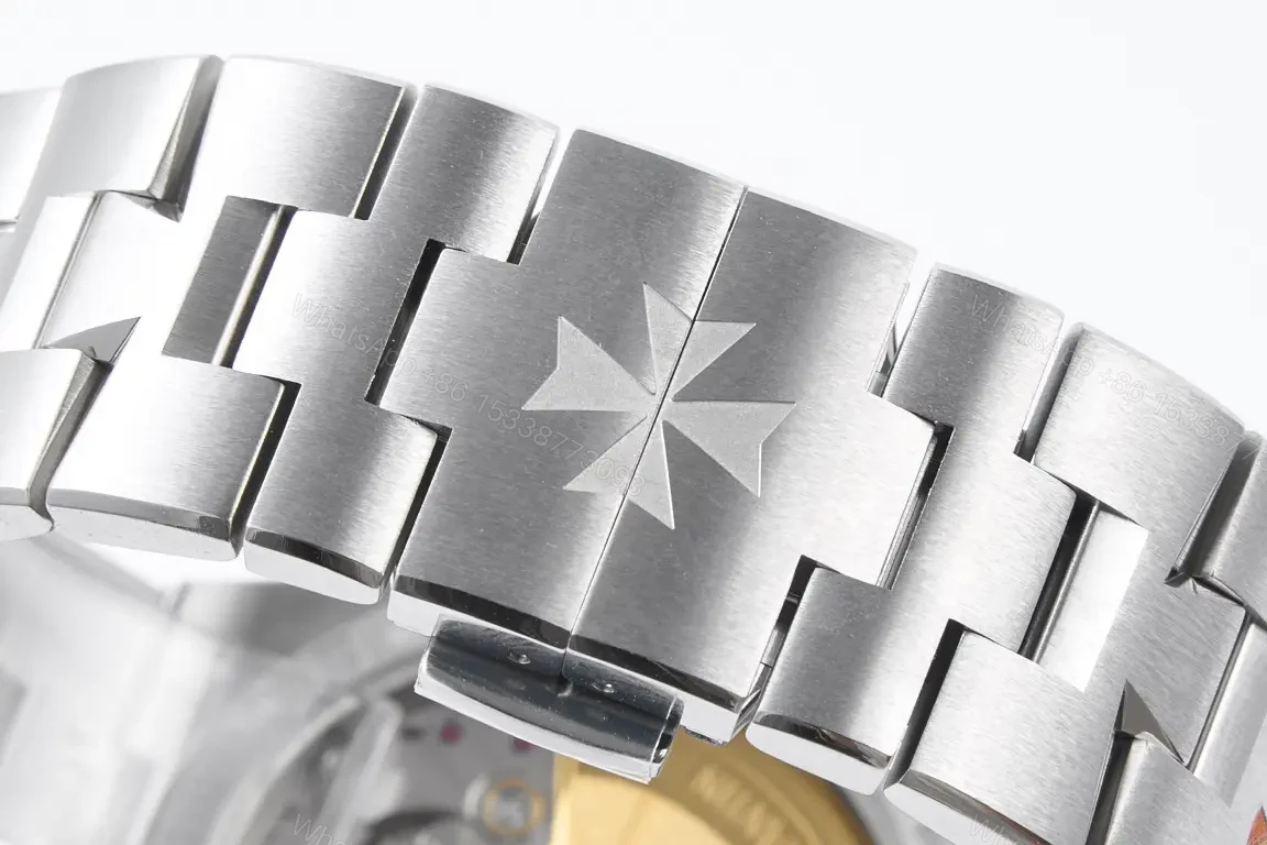 View 9 of TWA Factory Vacheron Constantin Overseas 4500V Series Stainless Steel Watch – Silver Dial, 41mm, Automatic Movement with 60-Hour Power Reserve, Interchangeable Steel and Rubber Straps