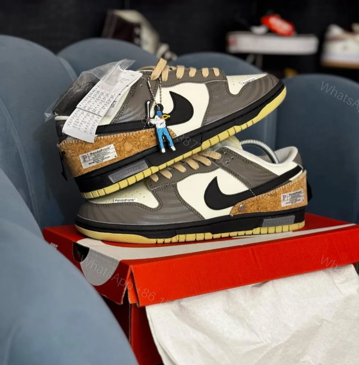 View 6 of FIRST COPY NIKE SB DUNK PANDAPRANK 2025