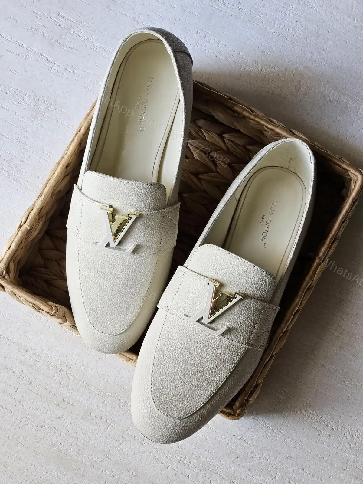 LOUIS VUITTON — view 1