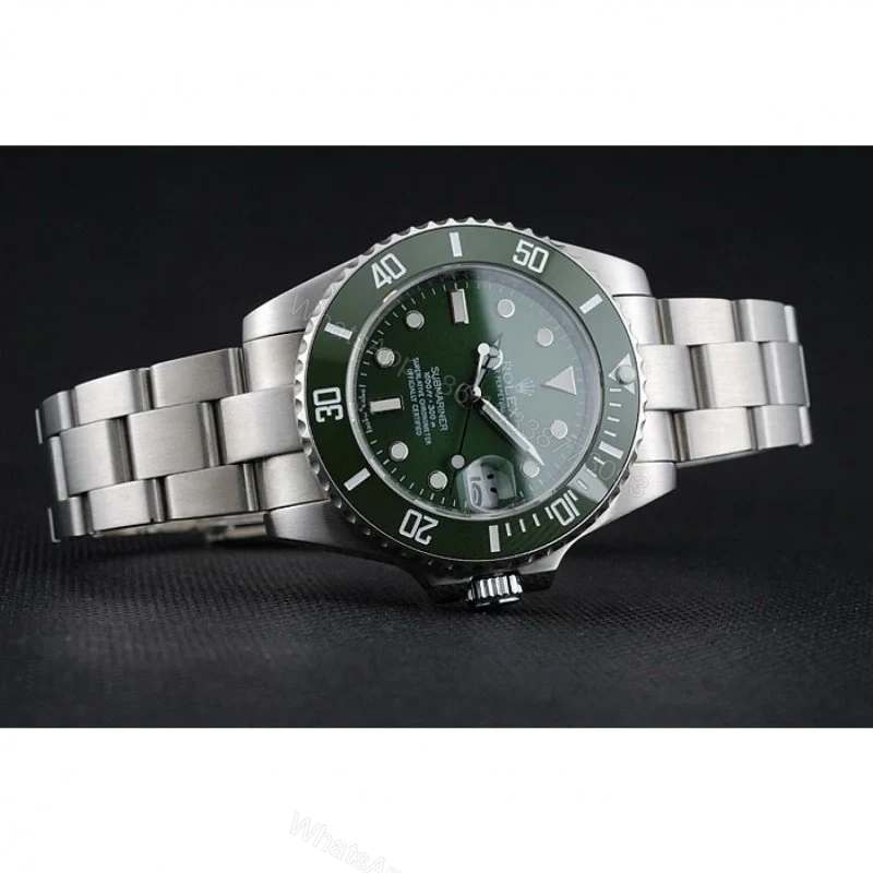 View 4 of Replica Rolex Submariner Green Dial 1454151