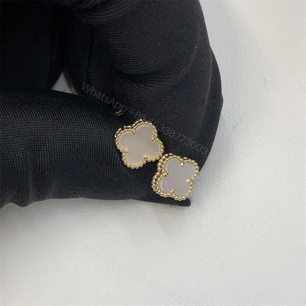 VCA Sweet Alhambra Earstuds Mother Of Pearl VCARA44800 — view 2