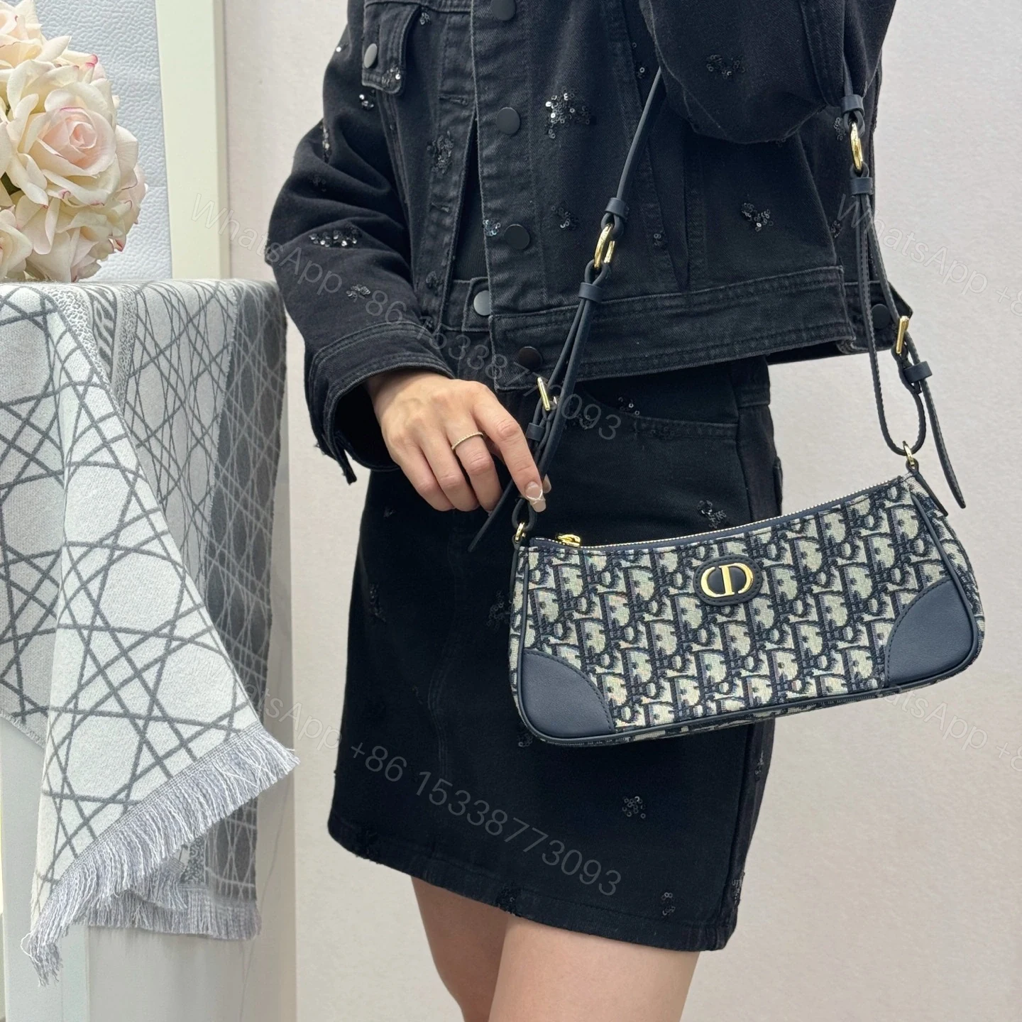 View 18 of 高仿Dior*30Montaigne系列S2398M928單肩腋下包Mini免檢版