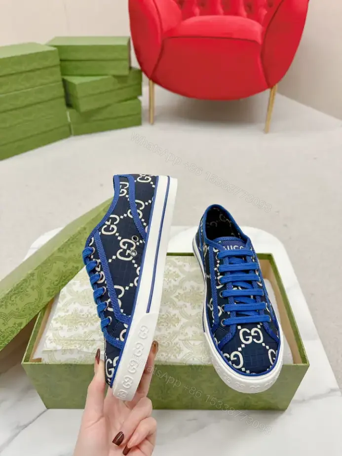View 3 of MEN’S GUCCI TENNIS 1977 SNEAKER – GC239
