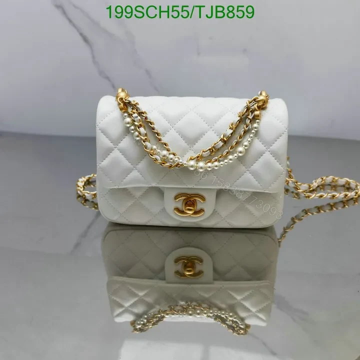 Chanel White Flap Bag featuring Pearl Crush and Gold Hardware M9524 — view 1