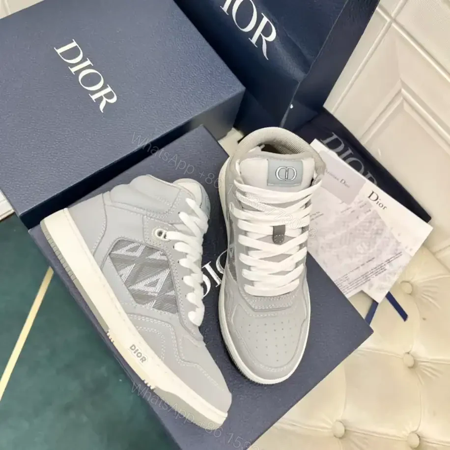 B27 HIGH-TOP SNEAKER – CD143 — view 1