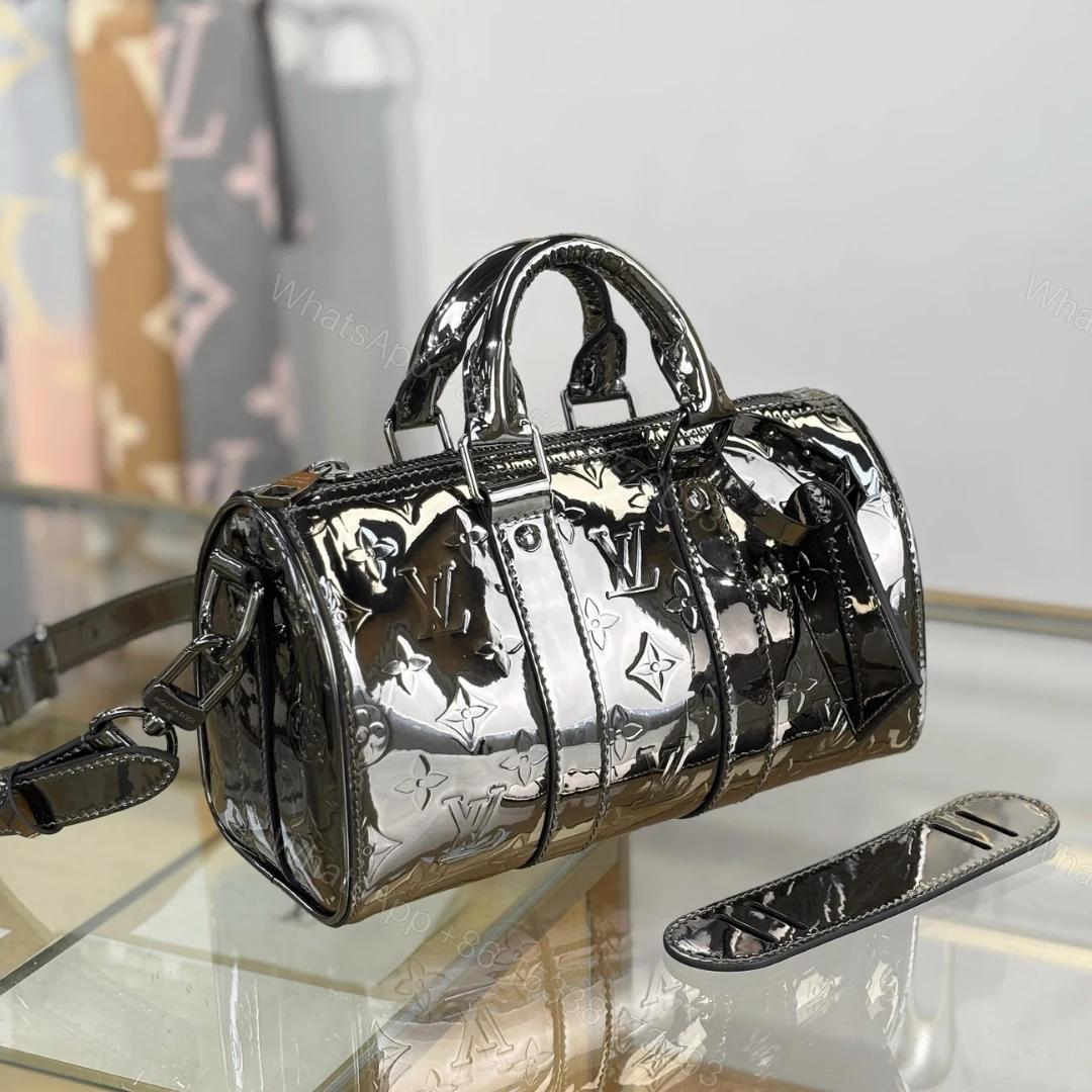 Louis Vuitton Keepall Bandoulière 25 — view 1